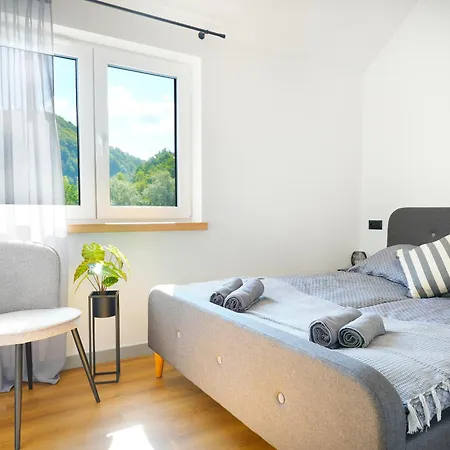 Na Wzgorzu 아파트 *